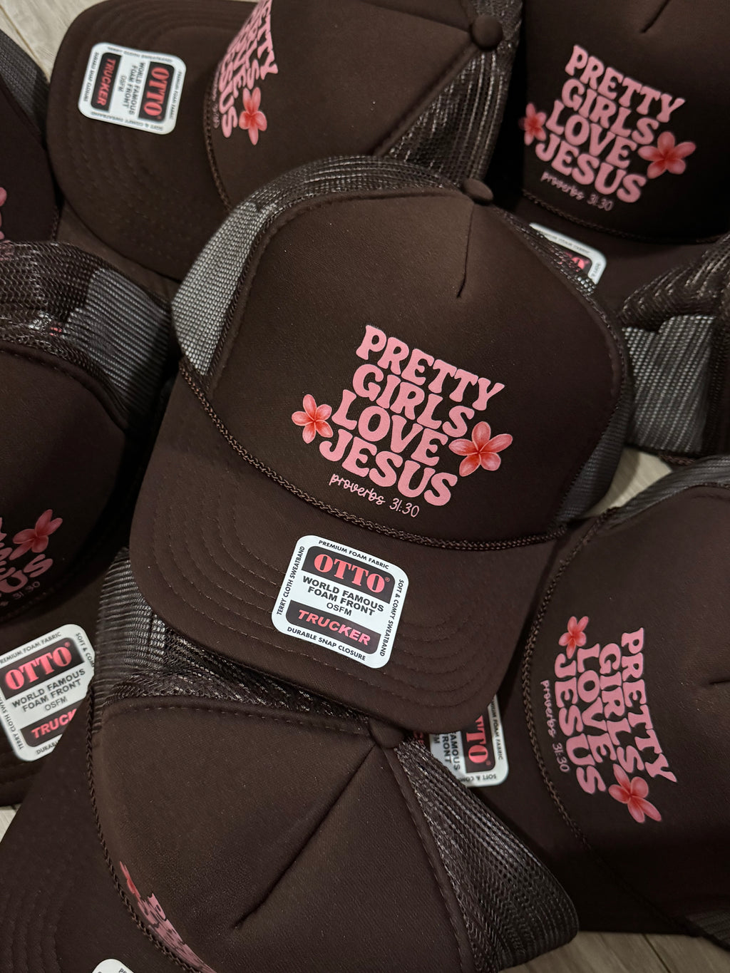 Bulk hats